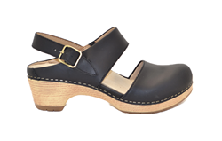 LUCIA OILED PULL UP BLACK